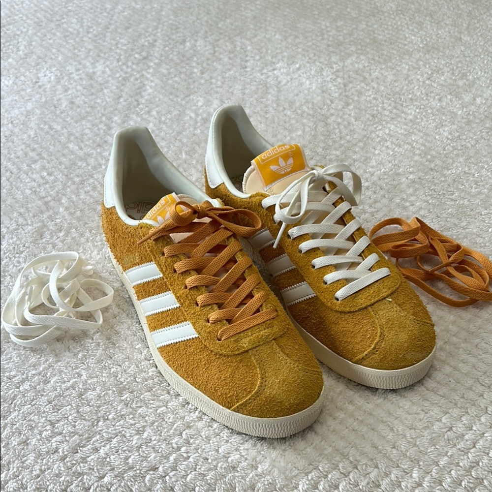 Brand New Adidas Gazelle